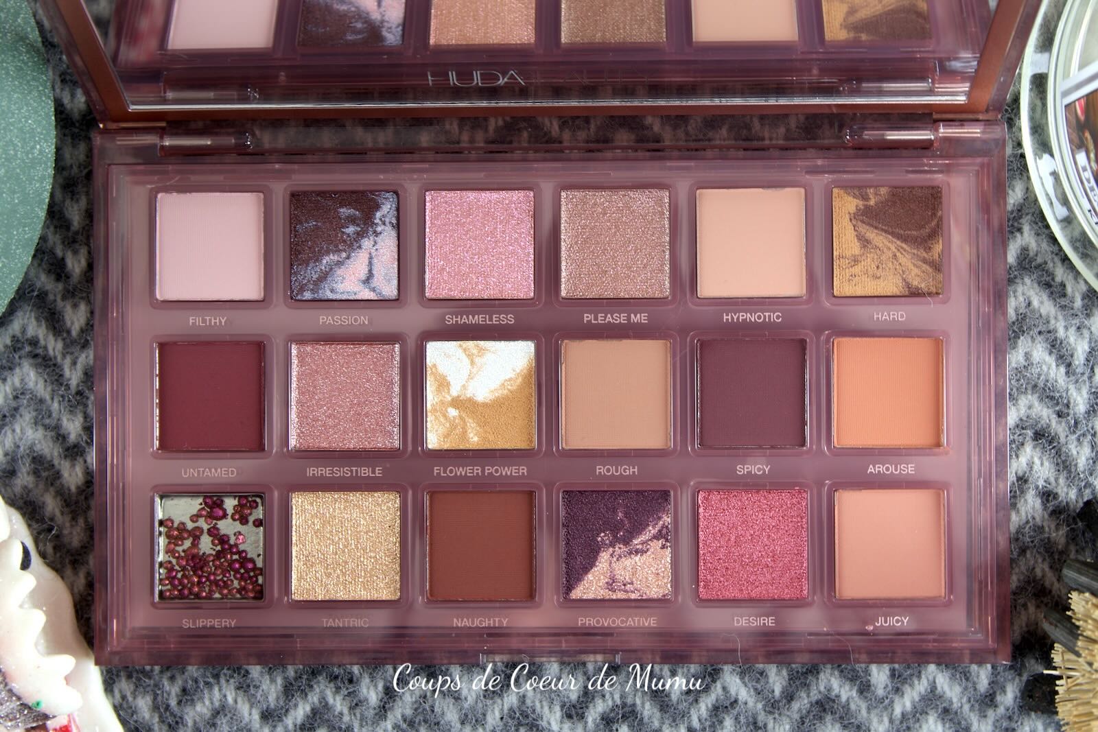 Palette Huda Beauty Naughty Nude